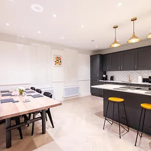 Apartment The Stanley, Teddington